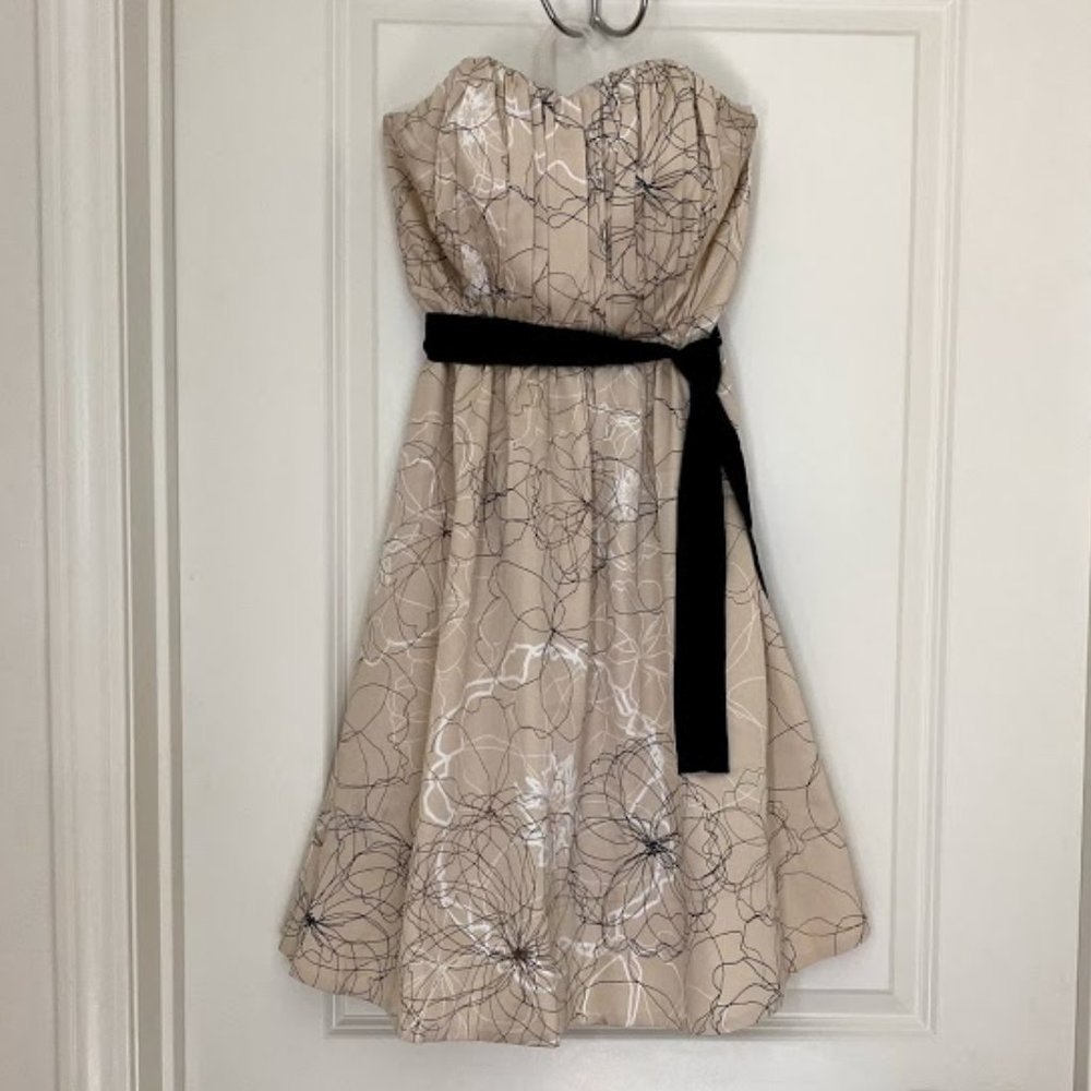 LIMITED Dress - NWT - Size 4